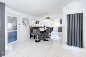 Photo 23- click for photo gallery